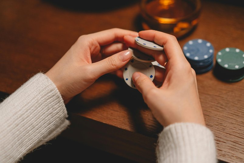 Comment fonctionnent les casinos en ligne : technologie, équité et gains